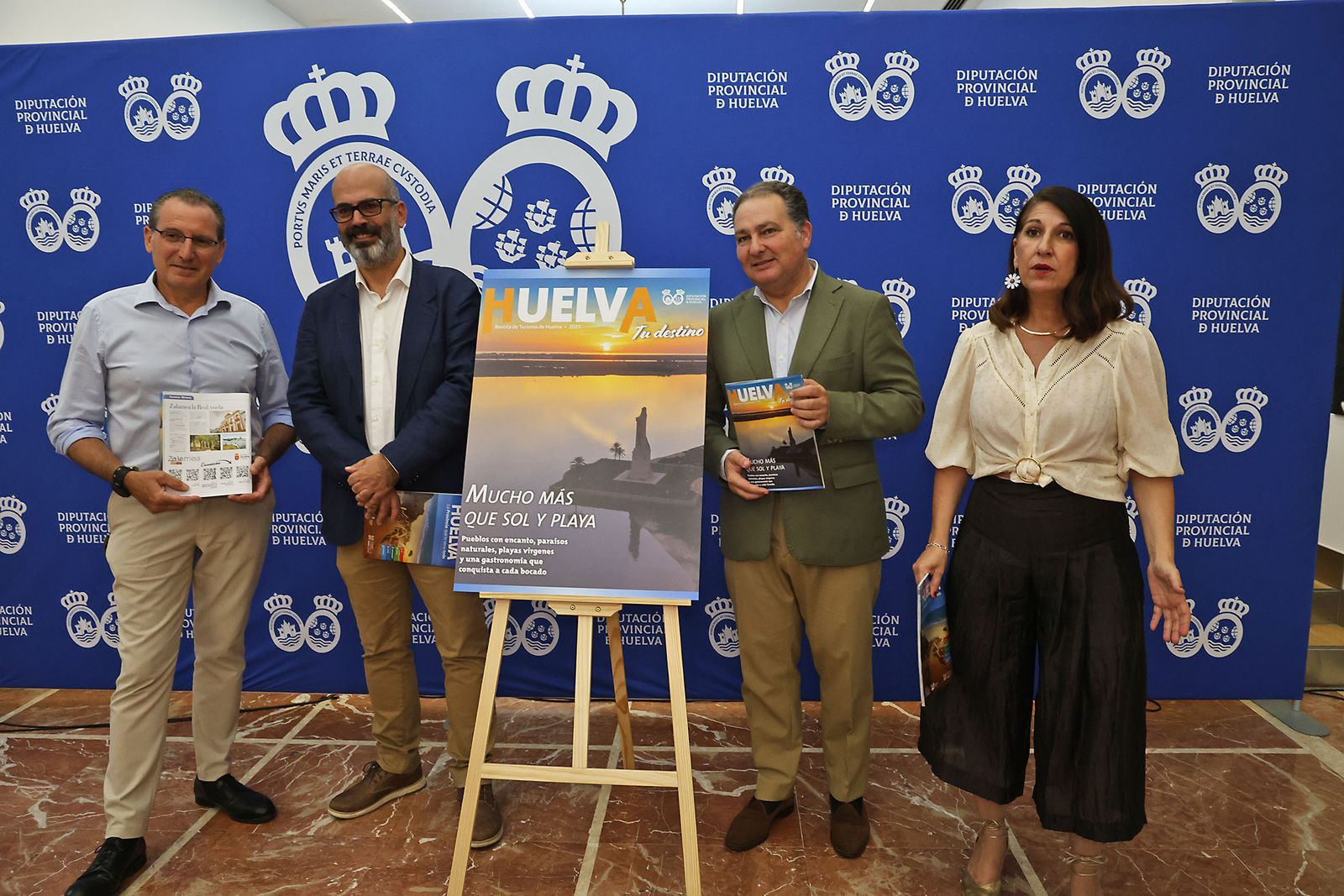 Imágenes de la presentación de la revista de Turismo "Huelva Tu Destino"