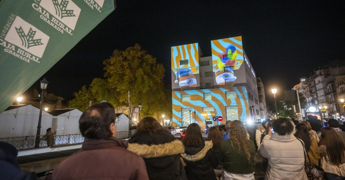 Magia y luz: Fundación Caja Rural Granada sorprende con su nuevo vídeomapping navideño