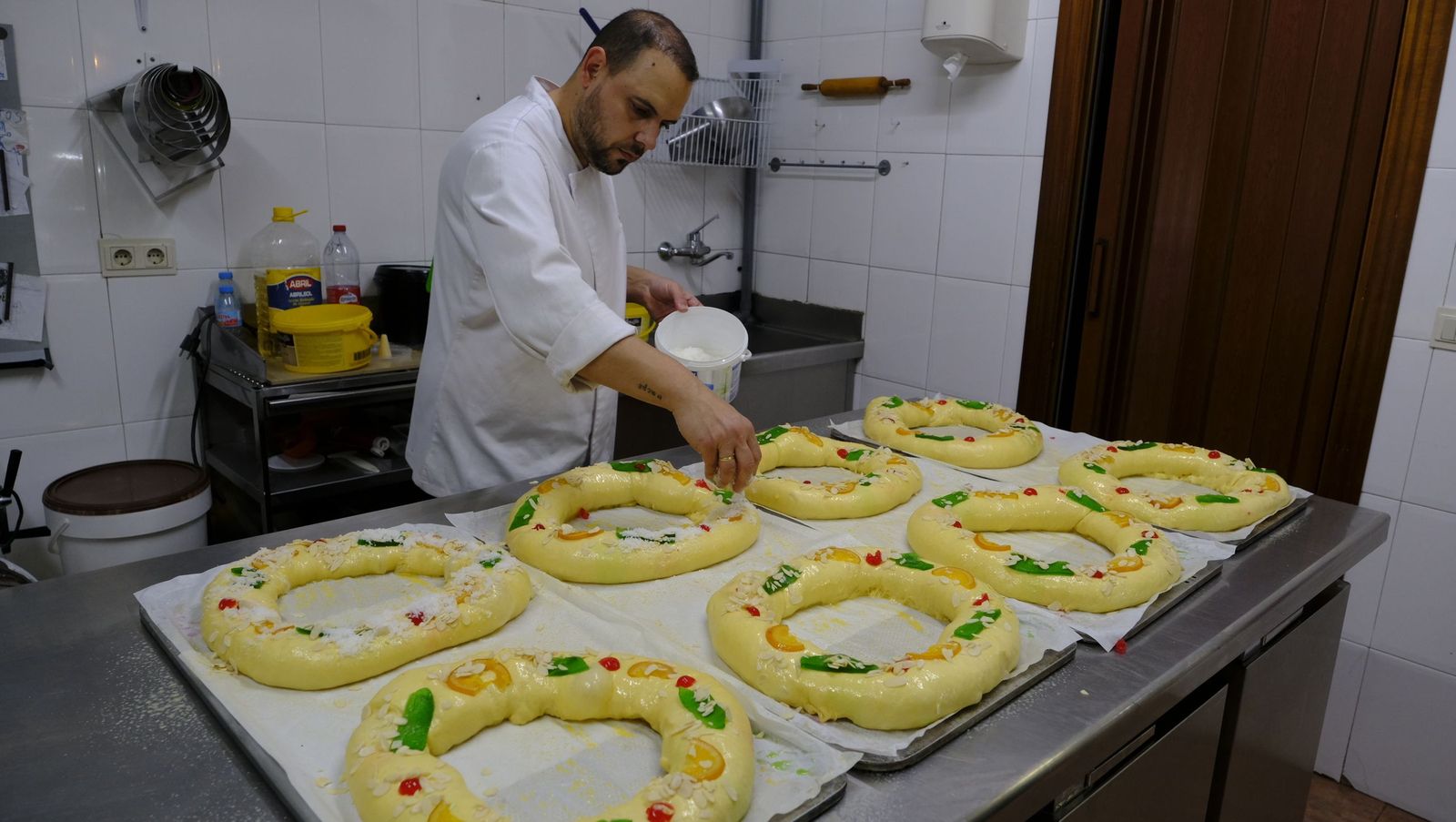 Tu roscón de reyes en Yemadi, tradición y calidad, en imágenes