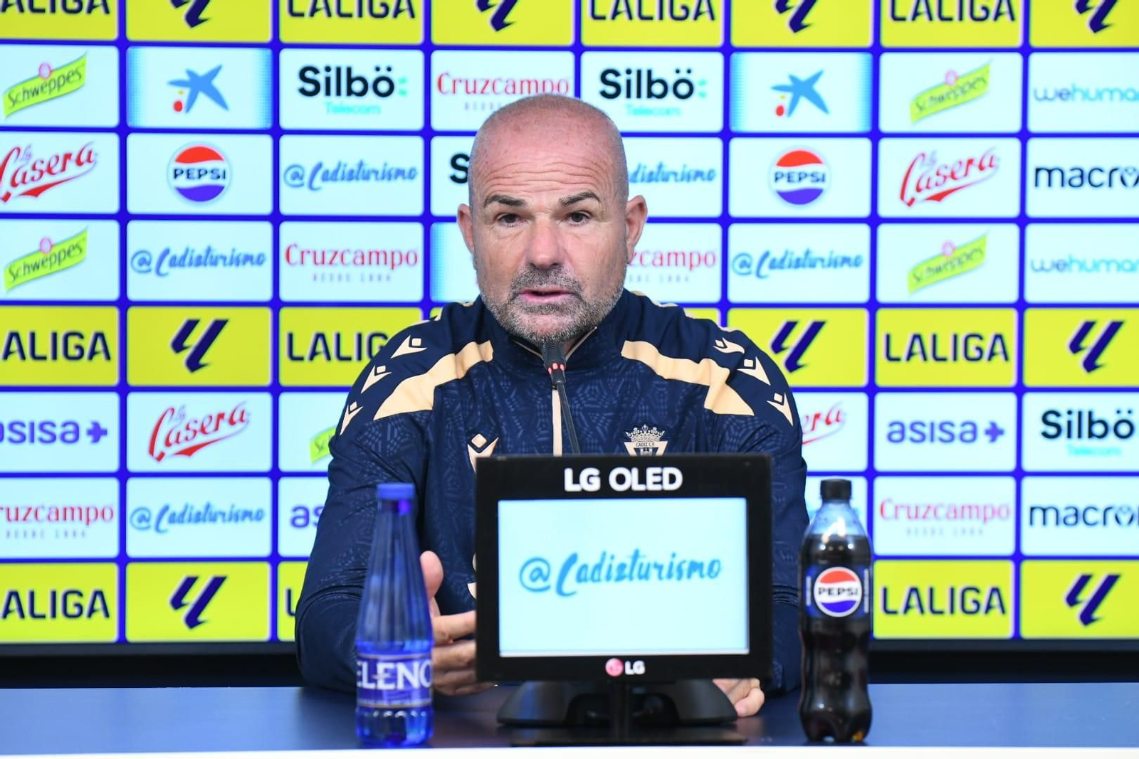 Paco López, en rueda de prensa.