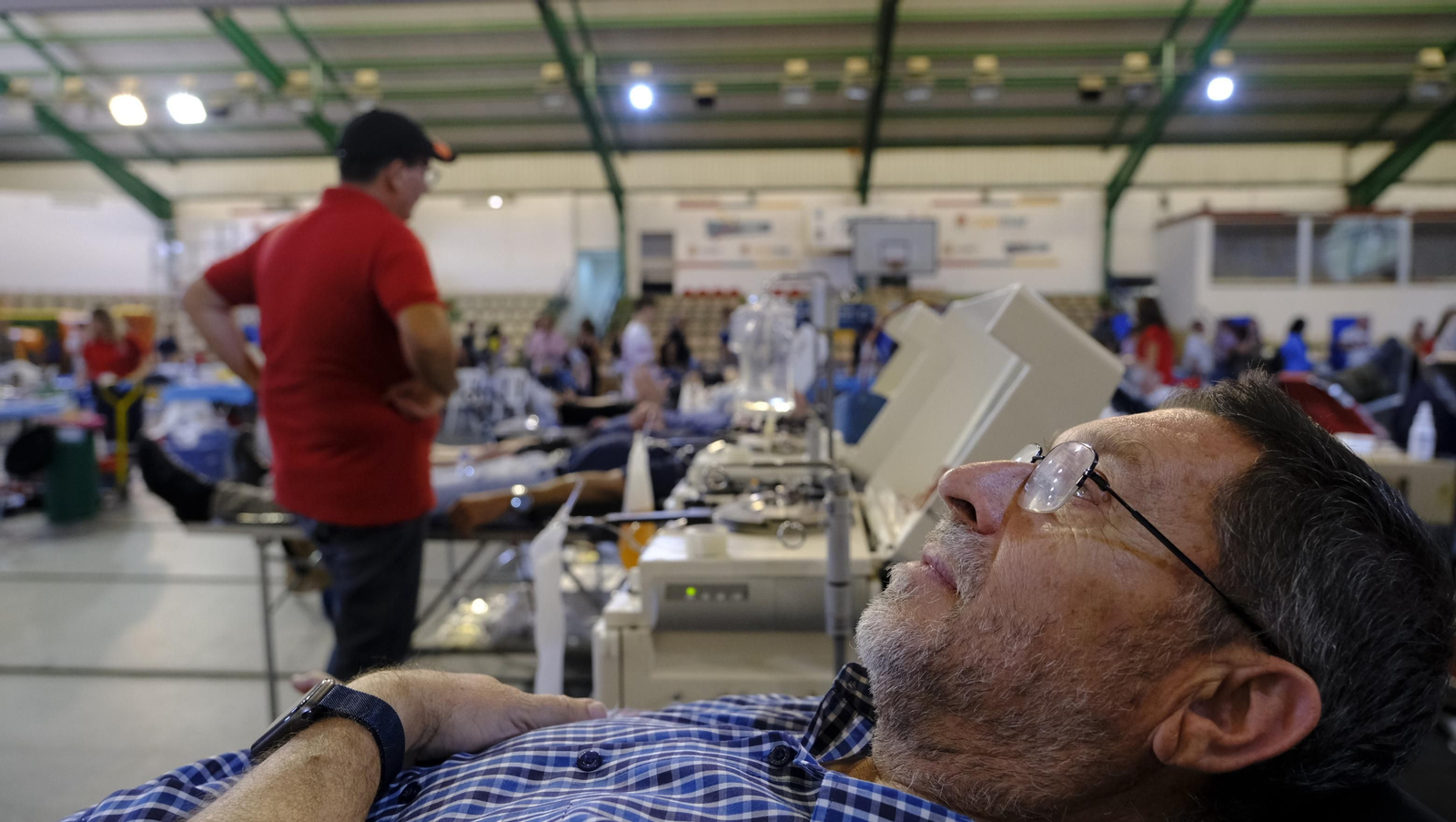 Imágenes de la donación colectiva de sangre y plasma en el Pabellón Rafael Florido
