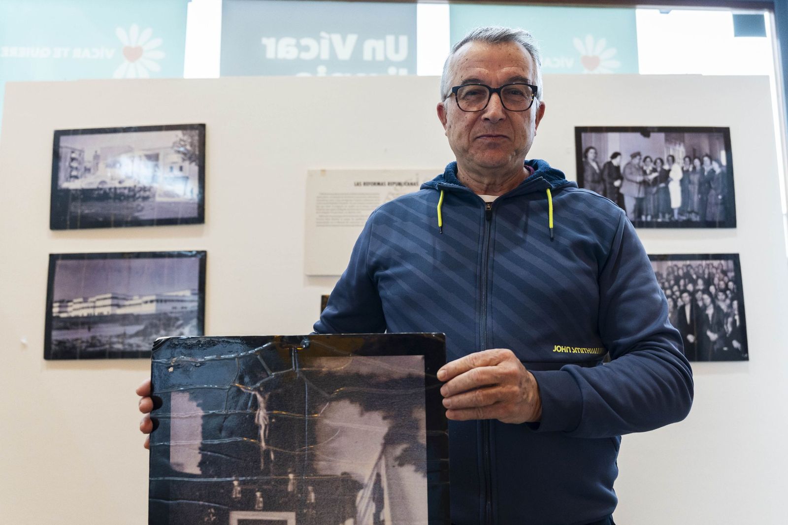 Vícar da voz a las mujeres durante la dictadura franquista con motivo del 8 de marzo