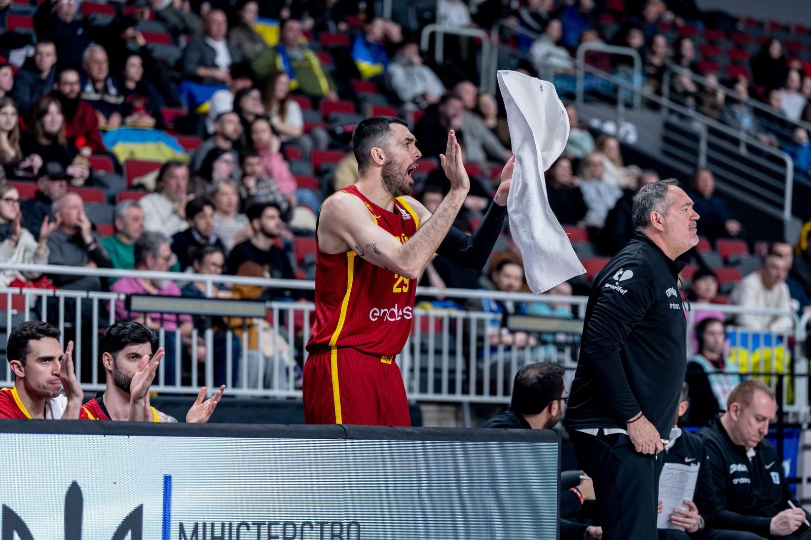 Las mejores fotos del Ucrania-España de baloncesto