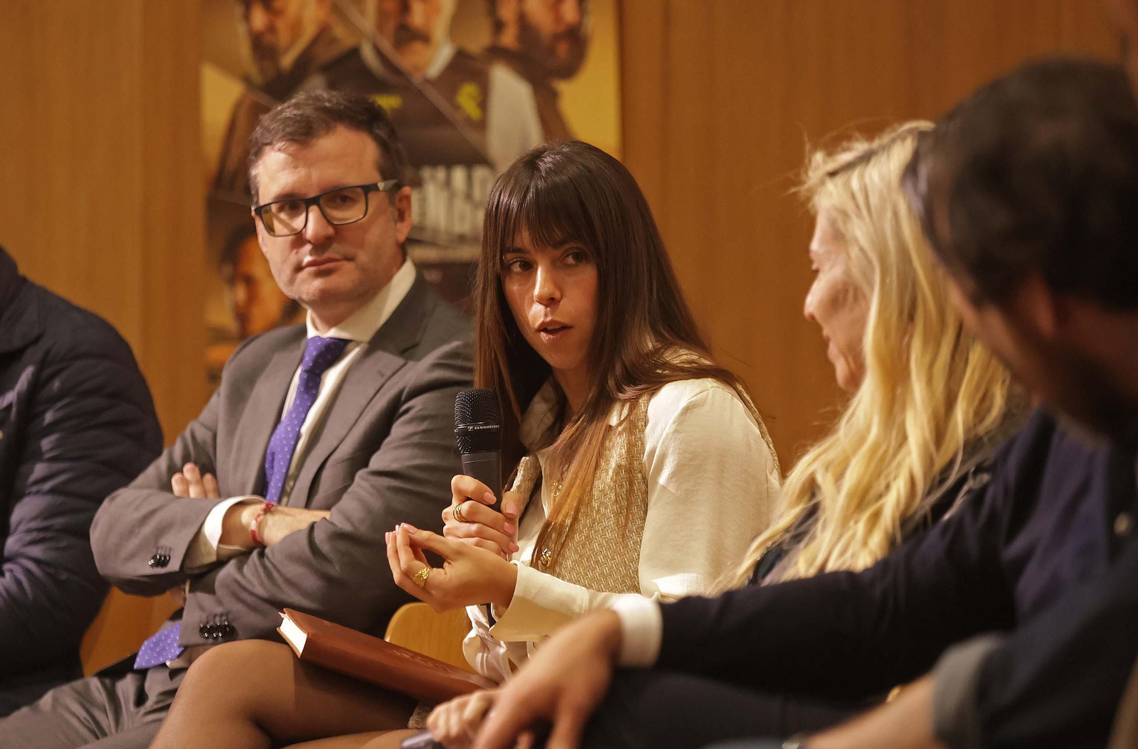 Fotos de la presentación de la película 'Tierra de Nadie' en colaboración con Coorinadora Alternativas en Algeciras