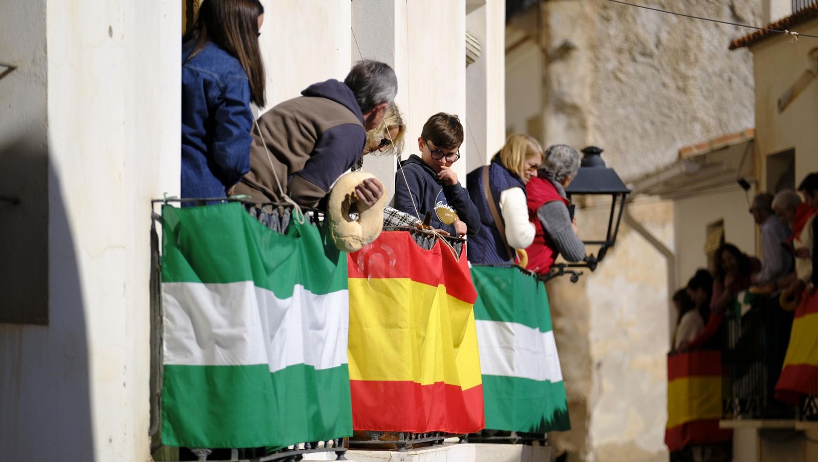 Procesión de San Sebastián y tirada de roscos en Lubrín, en imágenes