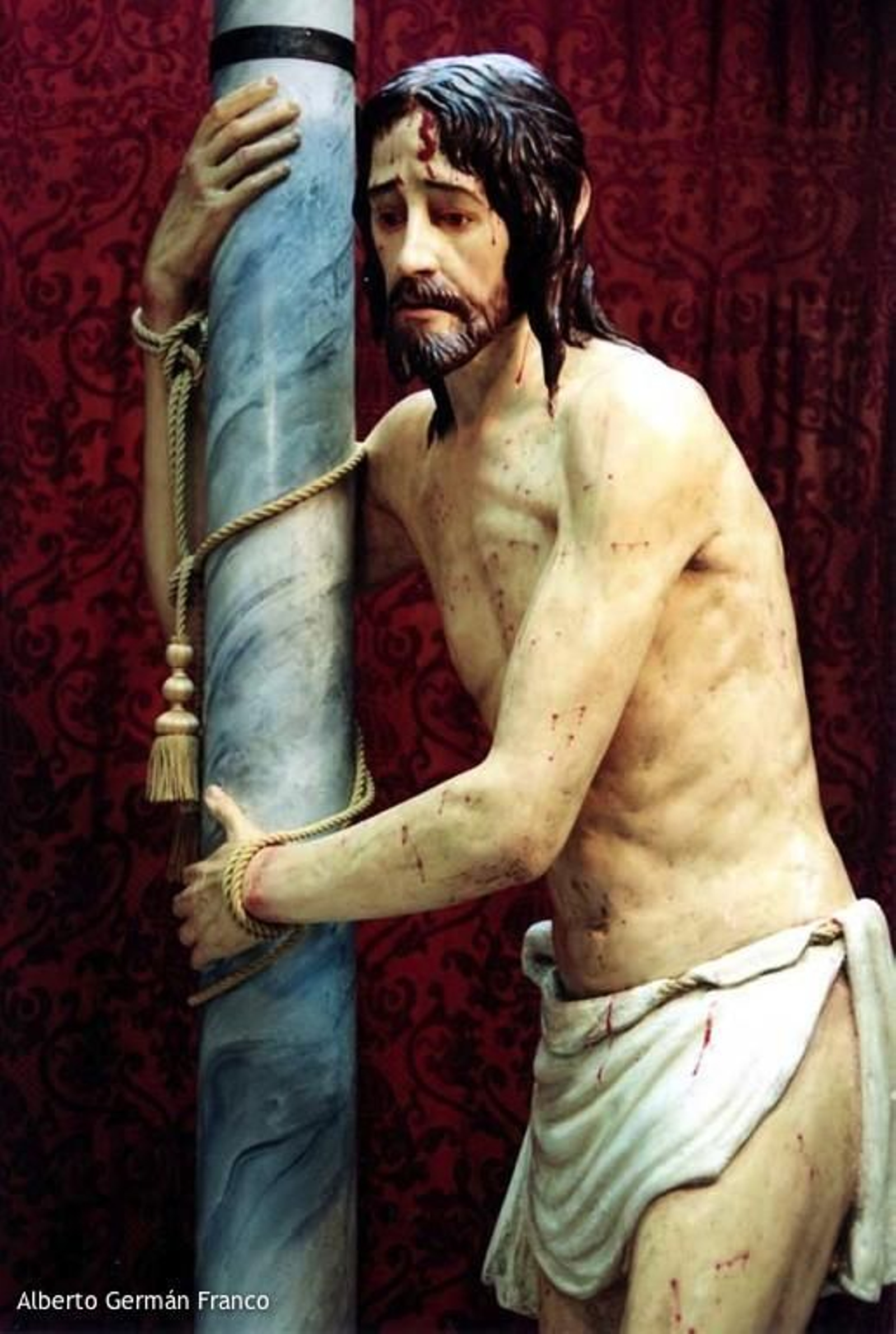 Cristo atado a la columna de Alberto Germán Franco.