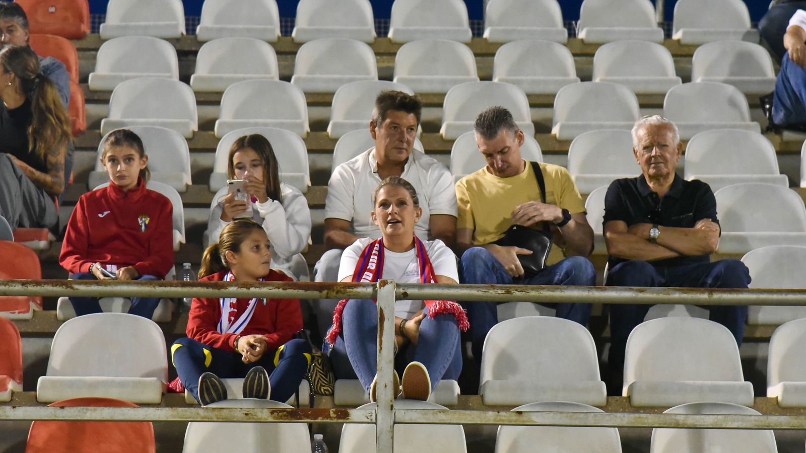 Las fotos del ambiente en el  Algeciras CF - San Fernando CD de la primera jornada.