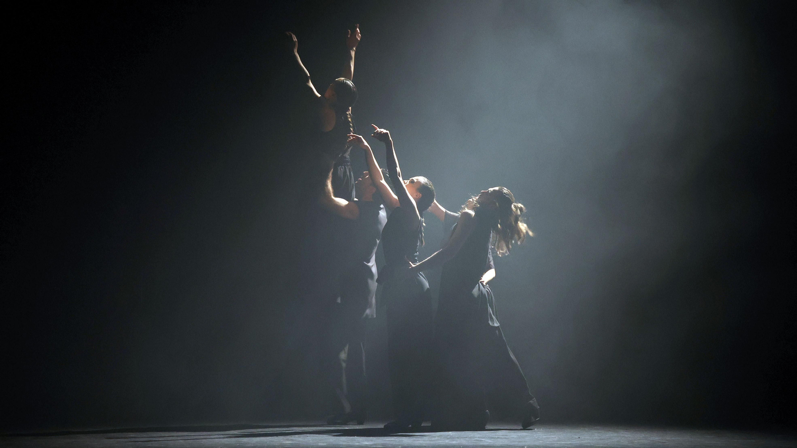 Compañía David Coria 'Los bailes robados' en el Teatro Villamarta para el Festival de Jerez