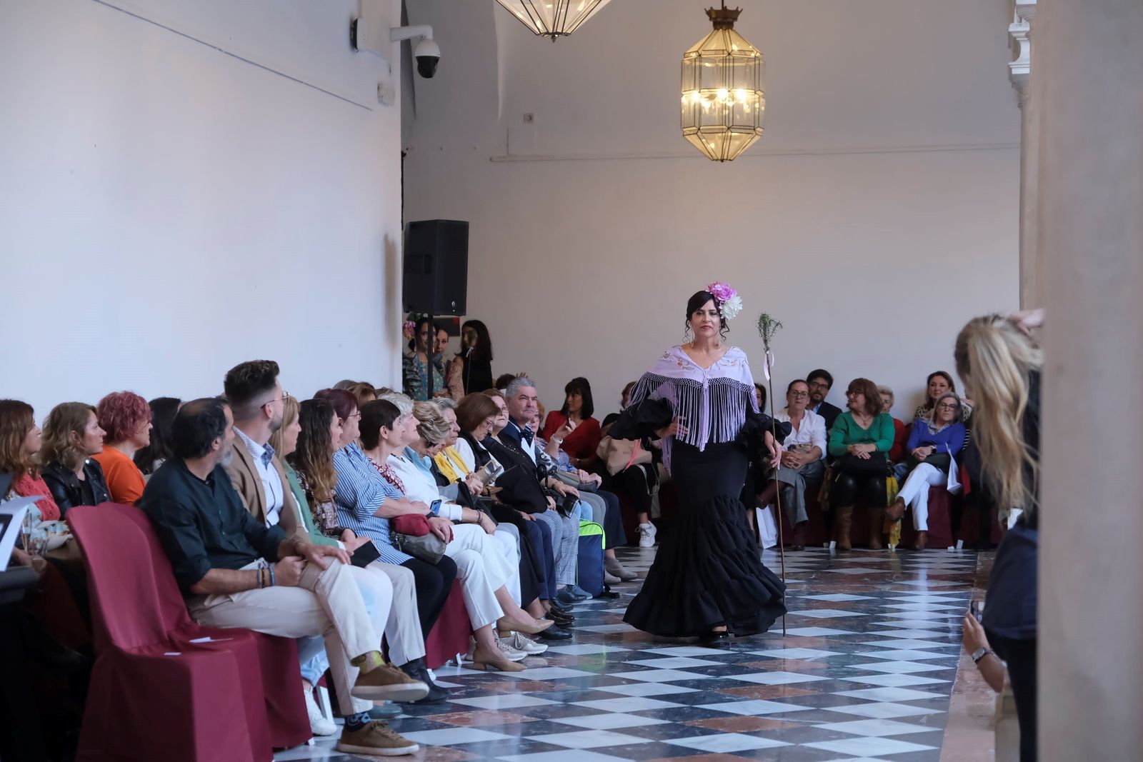 El desfile benéfico de la Asociación Alzheimer Córdoba 2023, en imágenes