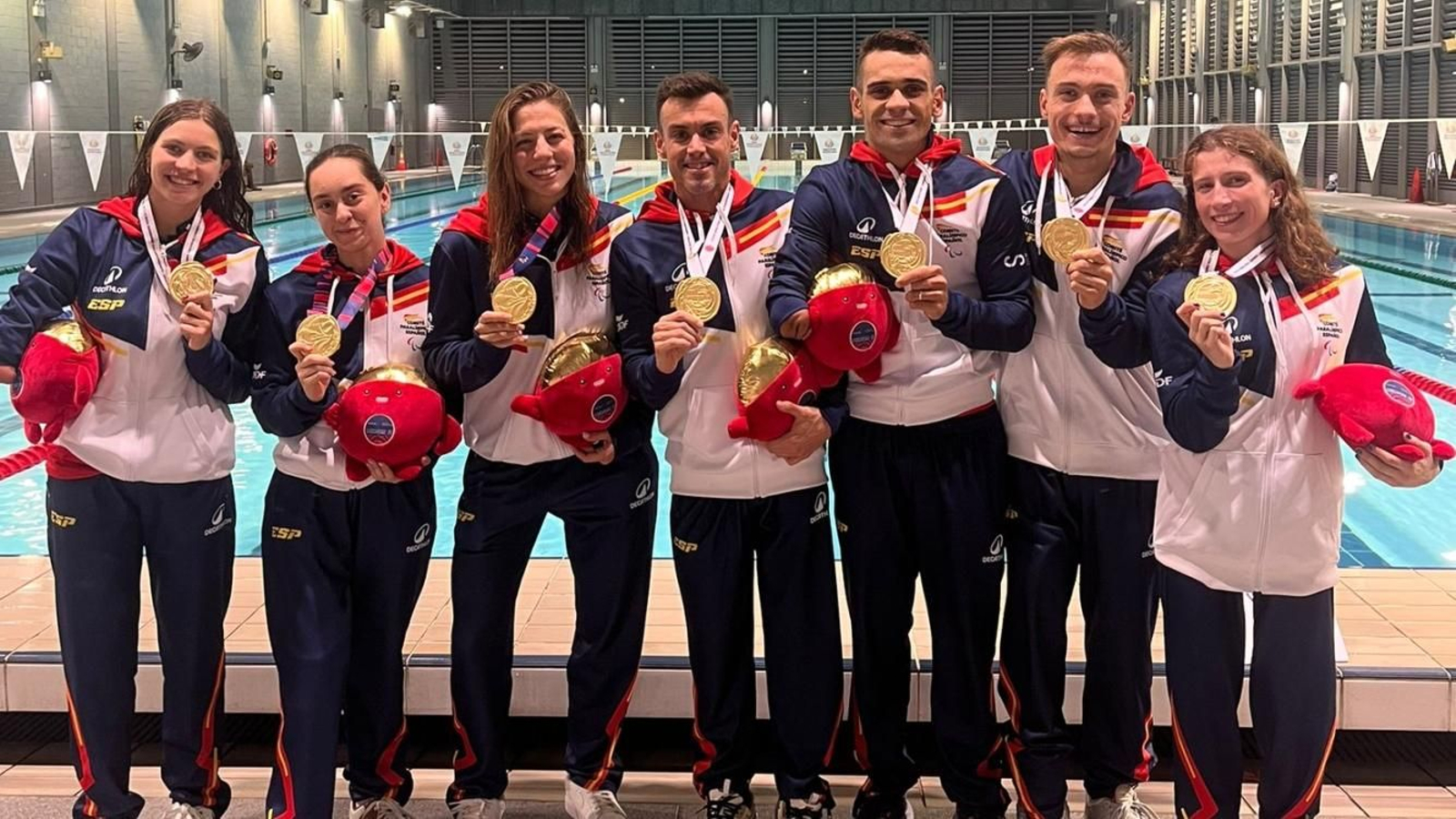 El 4x100 estilos mixtos, campeón del mundo en Singapur.