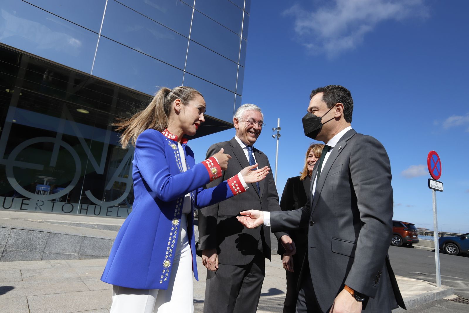 Imágenes del  acto de inauguración del nodo de innovación tecnológica 'La lonja de la Innovación' del Puerto de Huelva