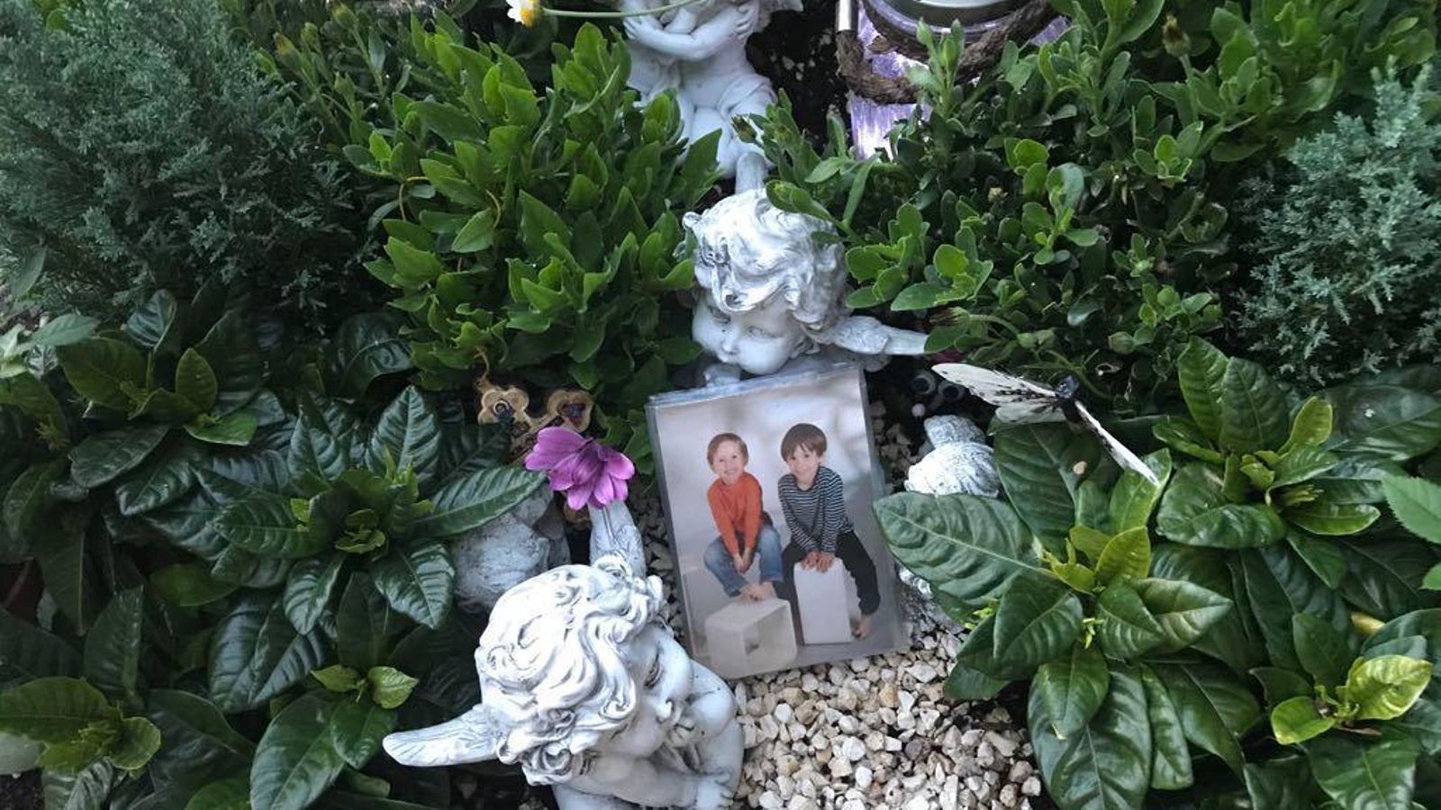 Lugar donde reposan los restos de los pequeños en Alemania