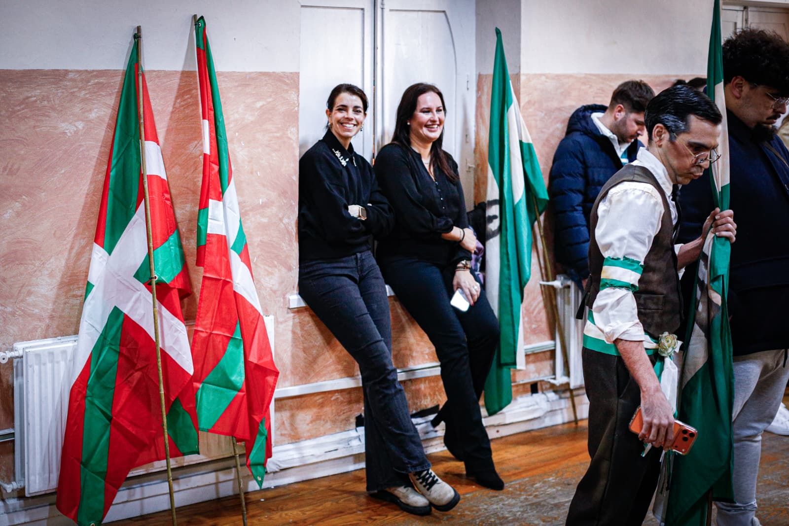 Búscate entre las mejores imágenes de la segunda semifinal del COAC 2026