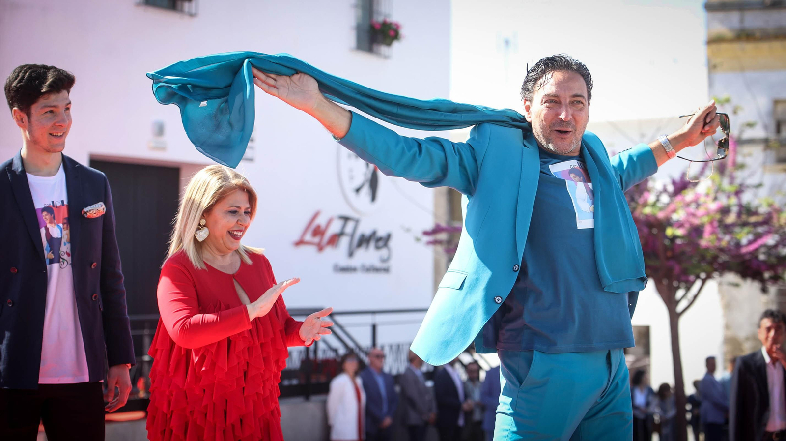 Toda la familia de Lola Flores y muchos famosos en Jerez en la inauguración de su Centro Cultural Toda la familia de Lola Flores y muchos famosos en Jerez en la inauguración de su Centro Cultural