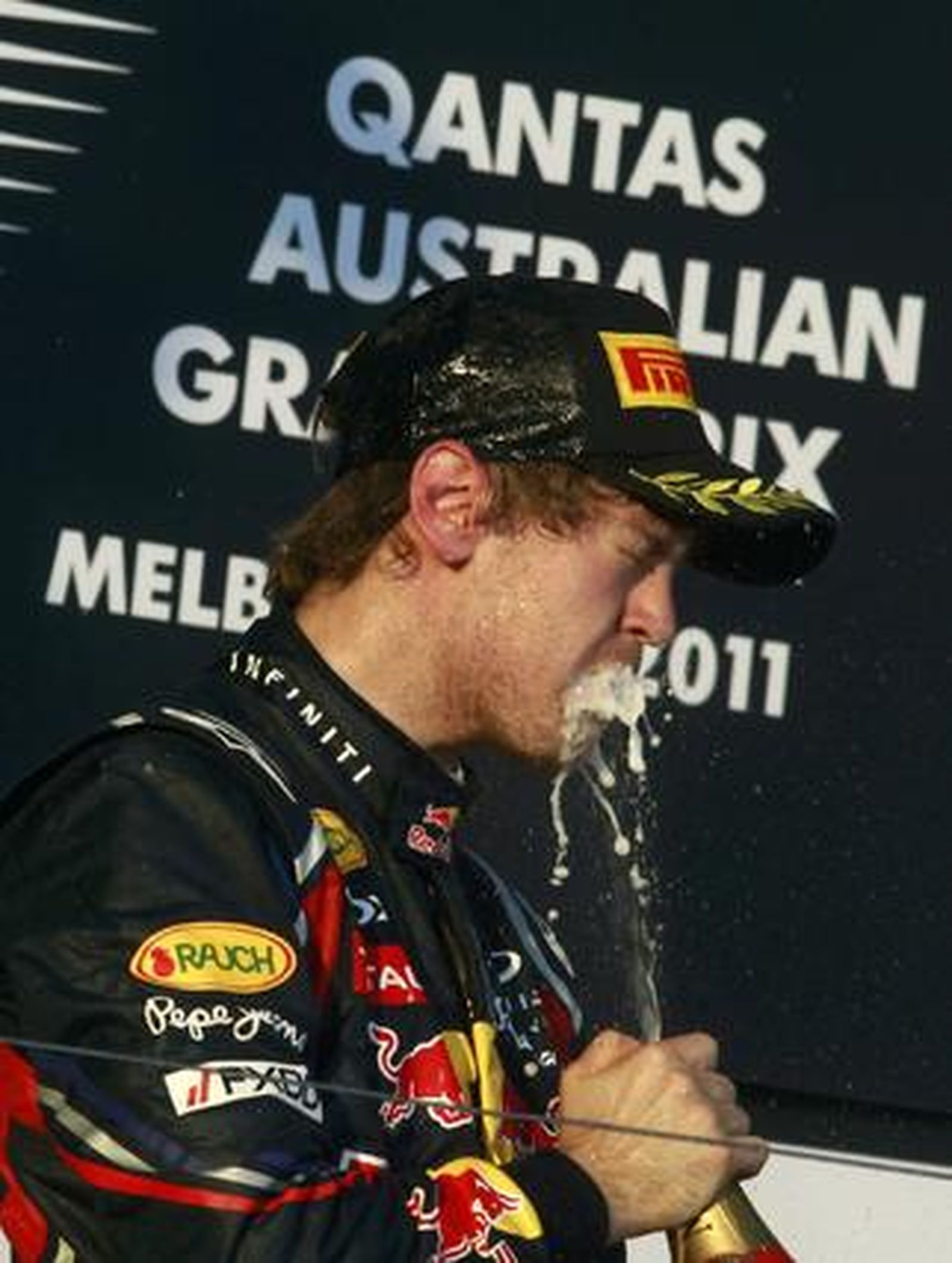 Vettel consigue su primera victoria en el Mundial de Fórmula 1.

Foto: EFE/ Reuters