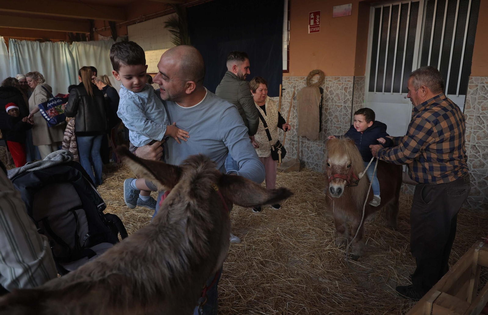 Fotos del Belén Viviente del colegio Salesianos de La Línea