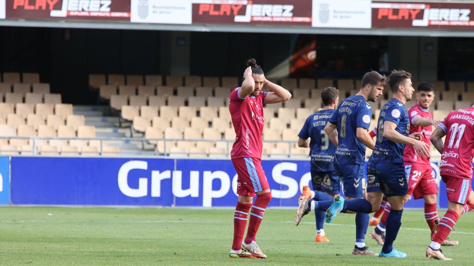 El punta David Agudo estuvo muy activo durante toda la tarde. El punta David Agudo estuvo muy activo durante toda la tarde.