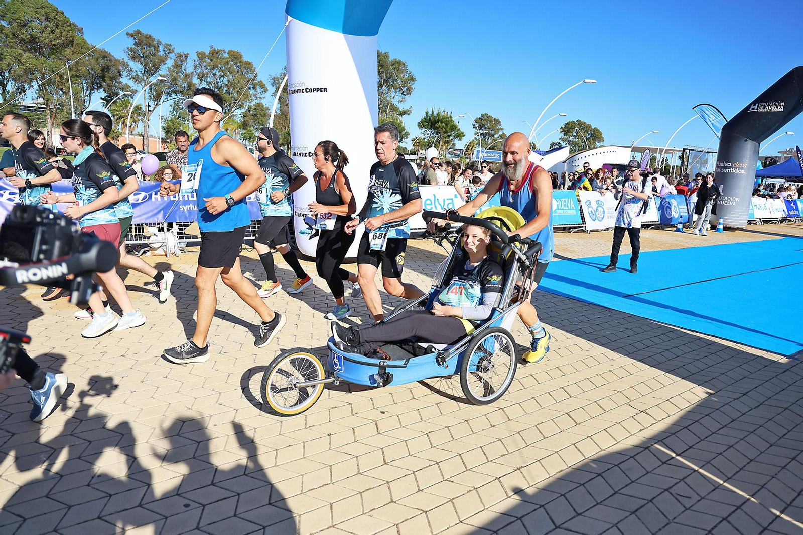Imágenes de la 10K Huelva Avatel Telecom 'Puerta del Descubrimiento'