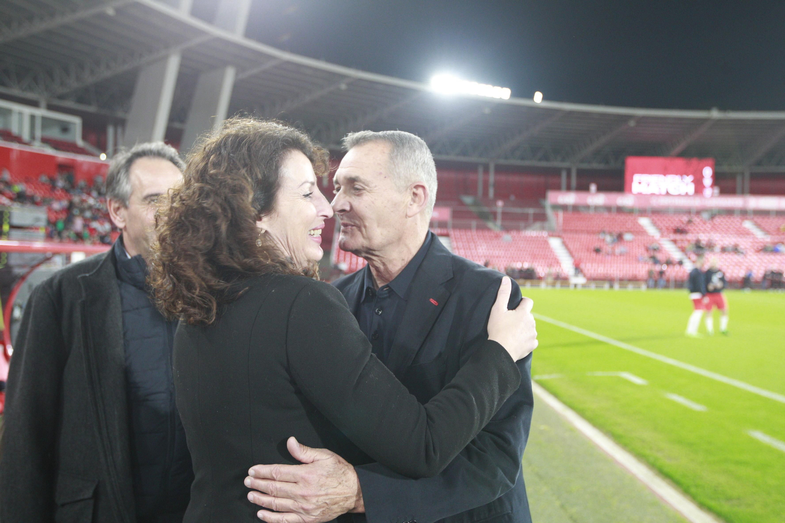Imágenes del partido homenaje al 'eterno' capitán de la U.D. Almería, José Ortiz