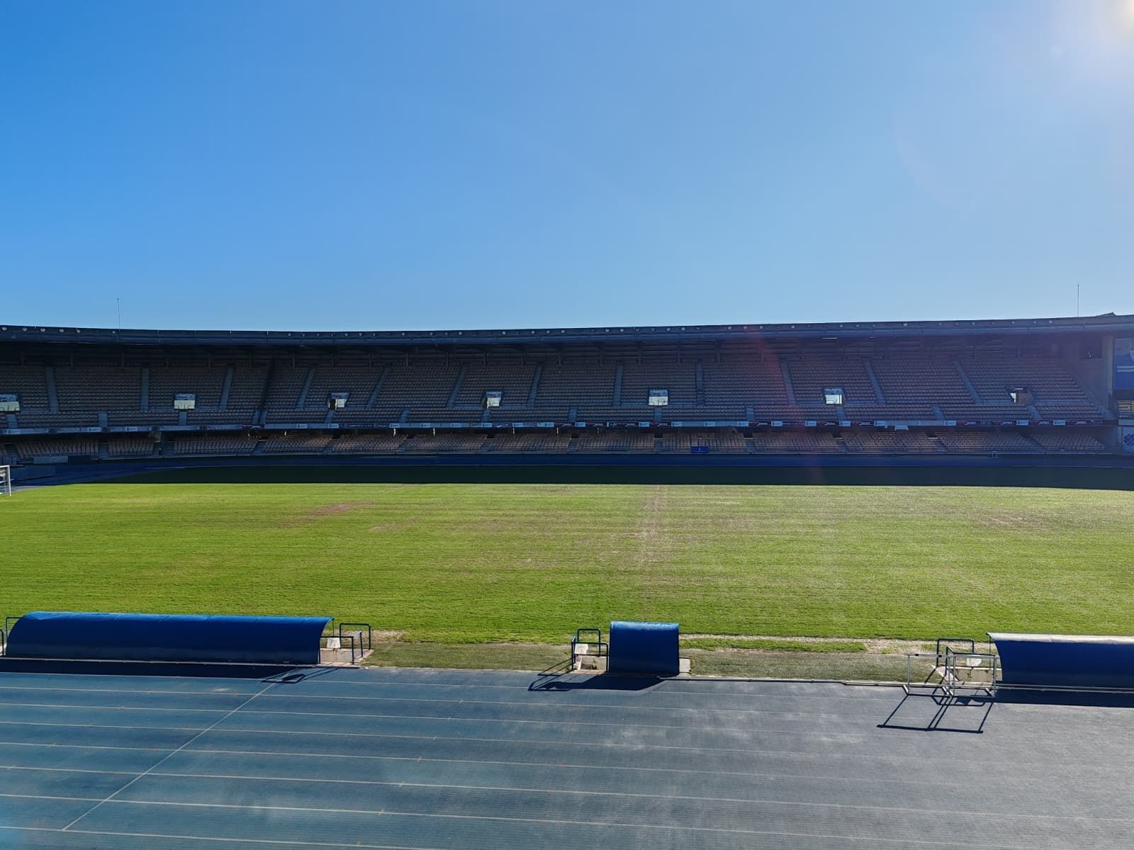 Así está el césped de Chapín a cinco días del Xerez CD-Xerez DFC.