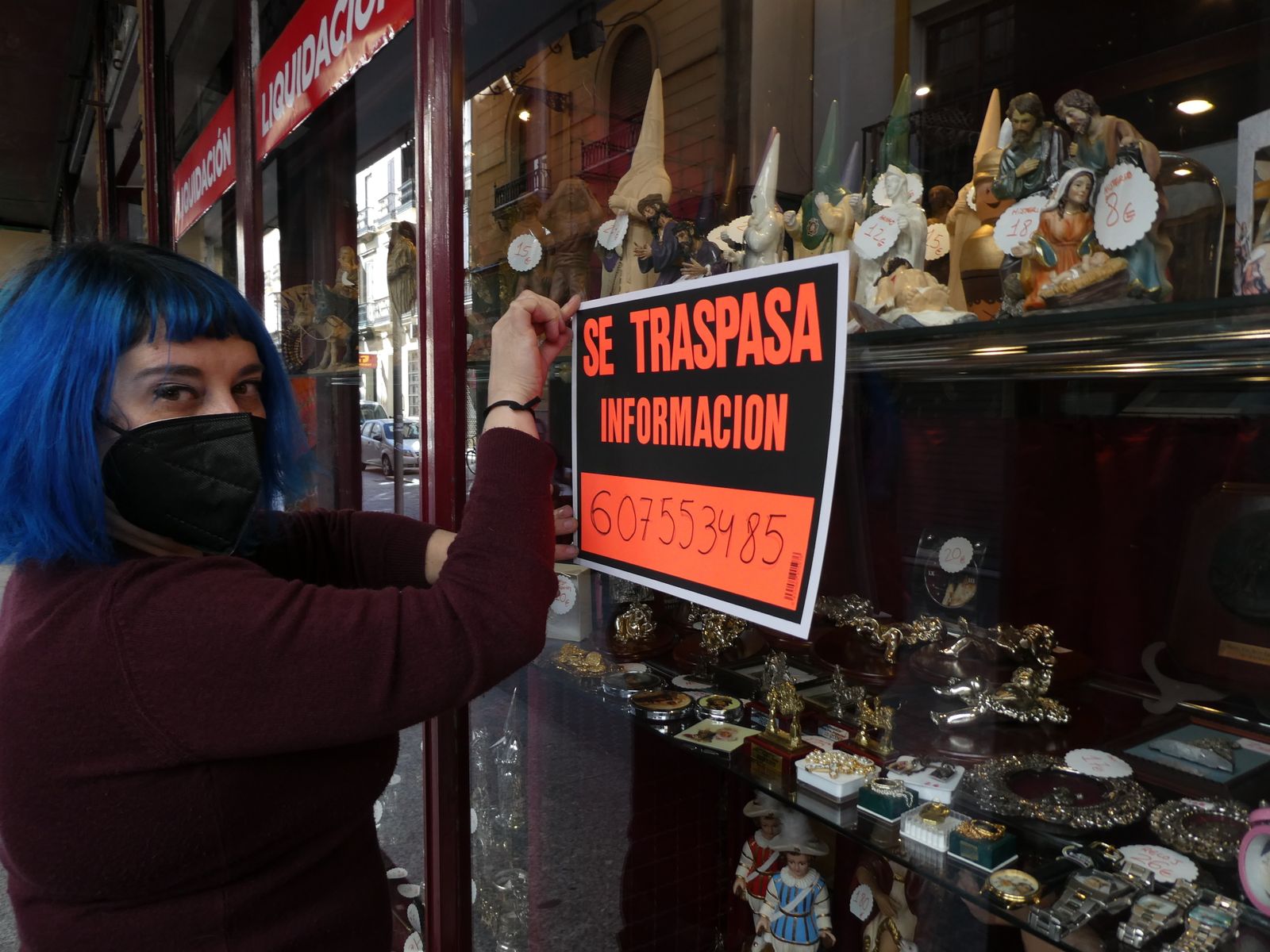 Triana Sánchez cuelga el cartel de "se traspasa"