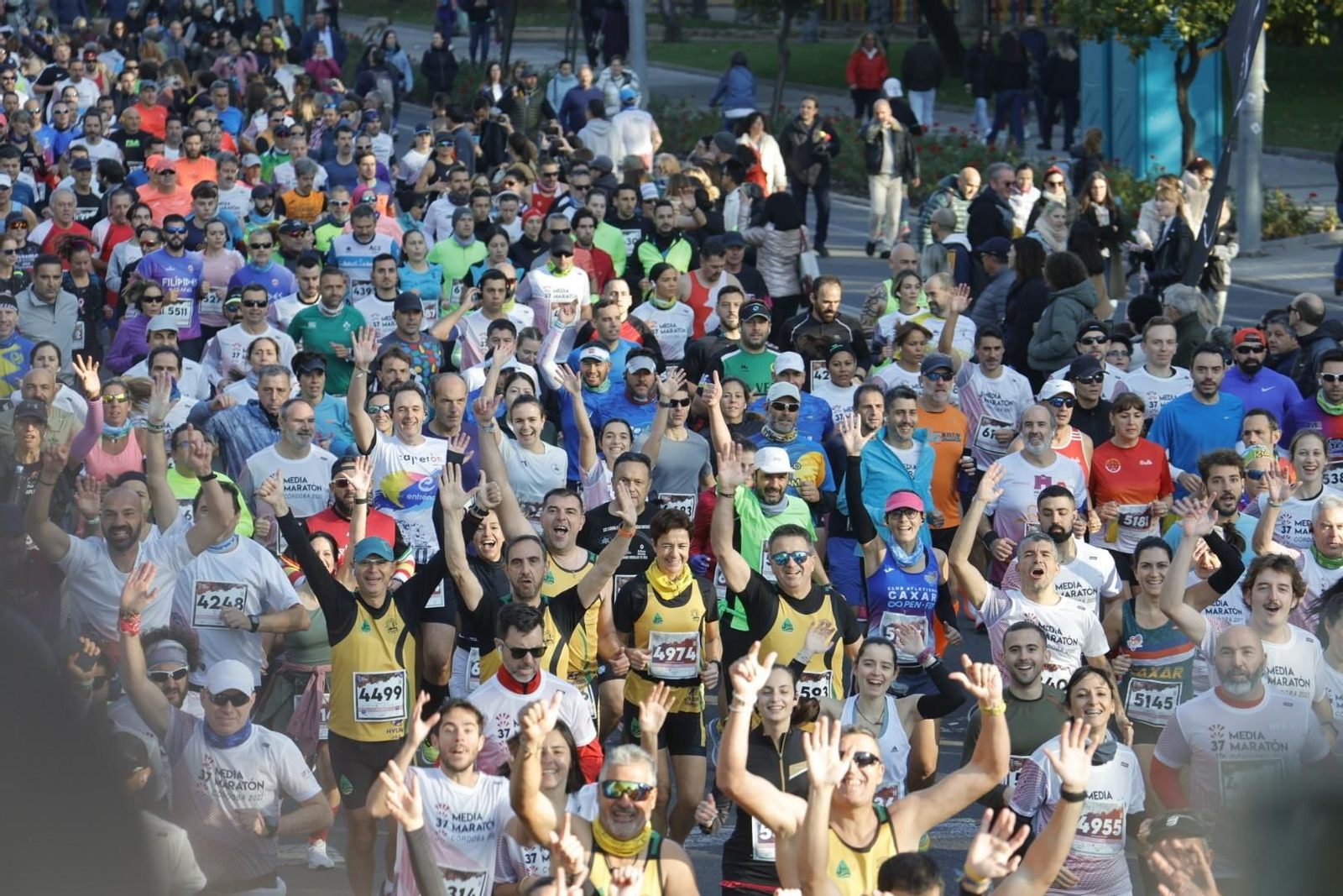 Media Maratón de Córdoba 2023: Las mejores fotos de la salida de la prueba Media Maratón de Córdoba 2023: Las mejores fotos de la salida de la prueba