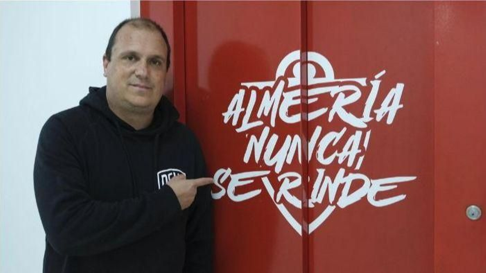 Alberto Lasarte, entrenador del Almería B