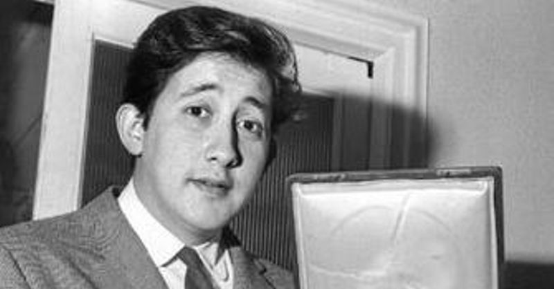 Fallece a los 73 años Luis Aguilé, la voz del optimismo y el desenfado