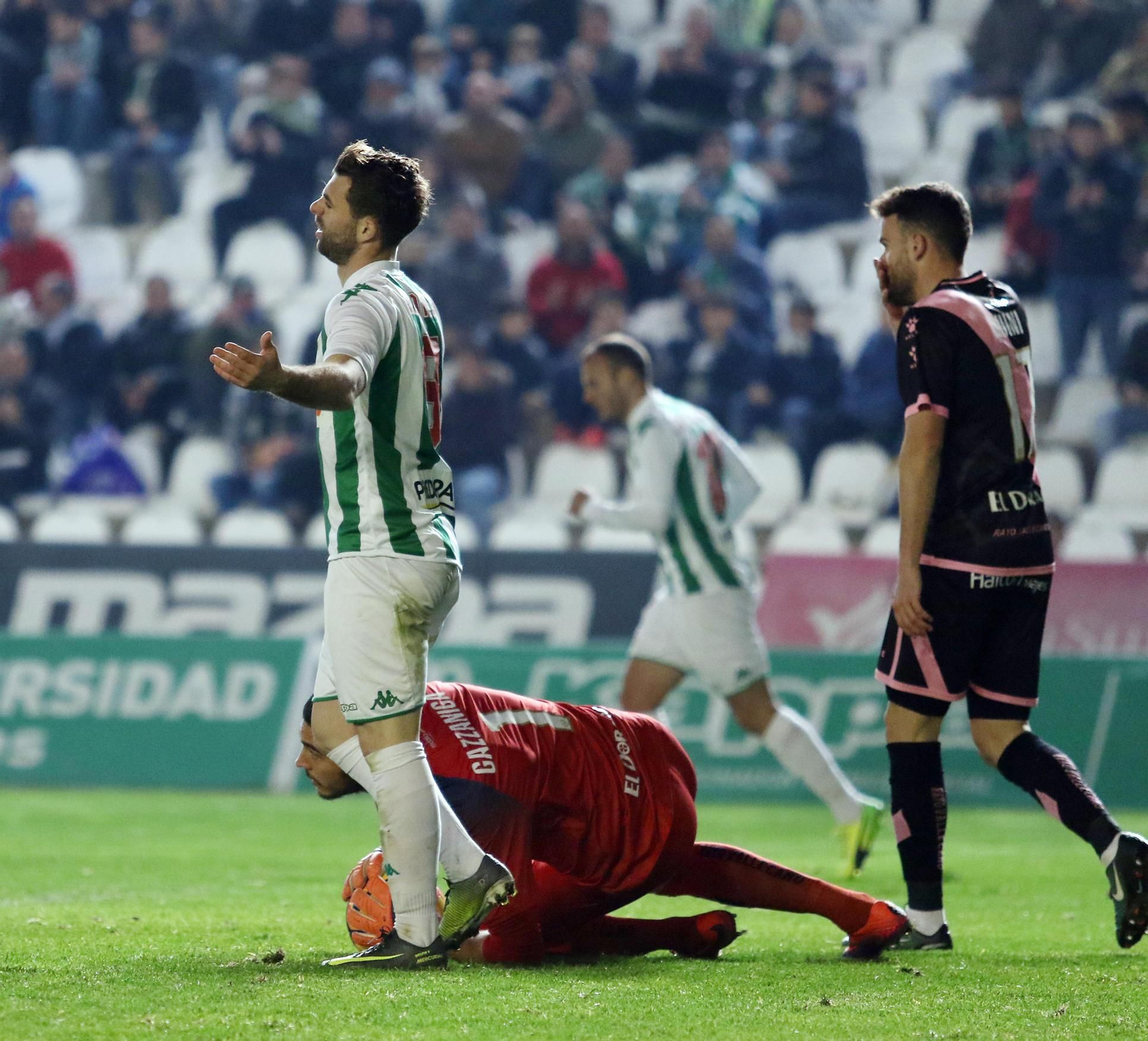 Córdoba-Rayo Vallecano, en imágenes