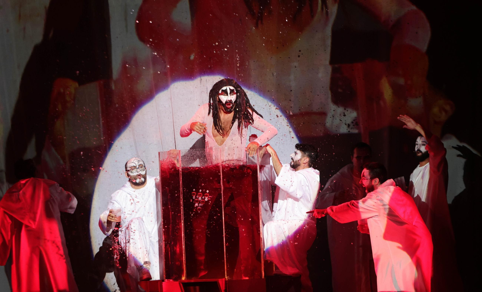 Imágenes de la ópera 'Carmina Burana' en Jerez