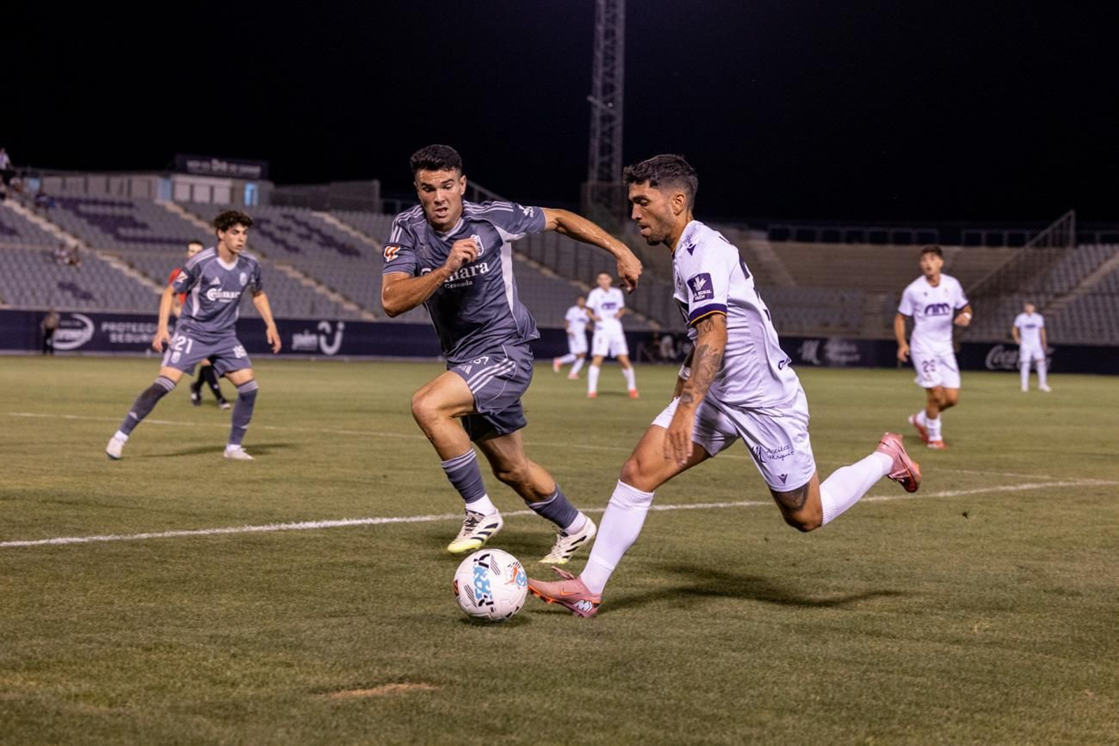 Las mejores imágenes del Real Jaén 3 - 2 Granada CF en el XLI Trofeo del Olivo