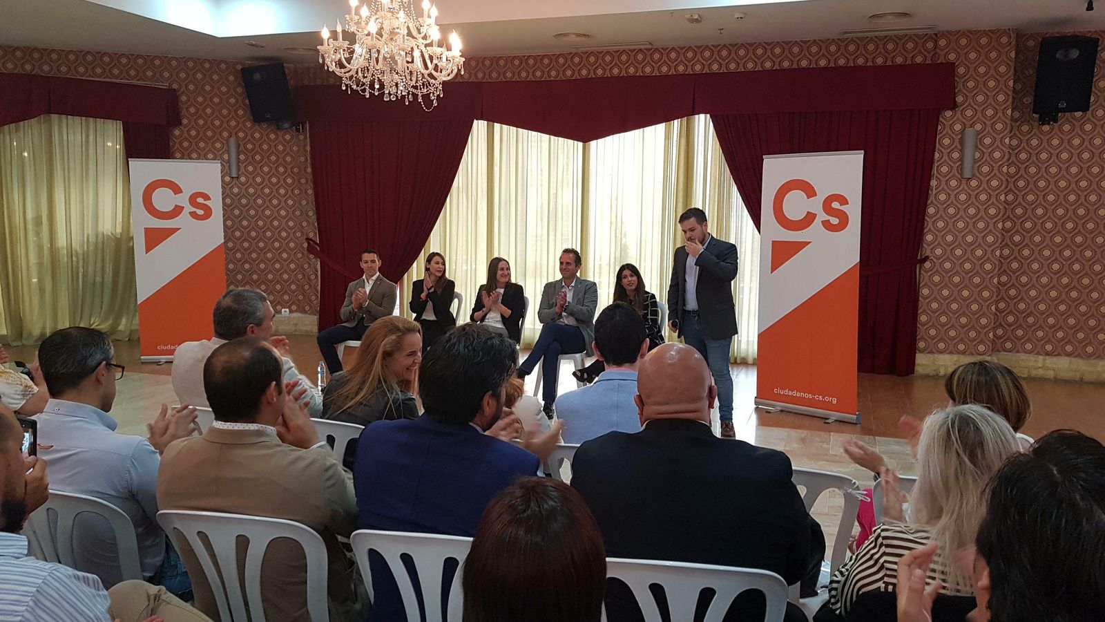Acto político de Cs que ayer se celebró en el San Fernando Plaza.