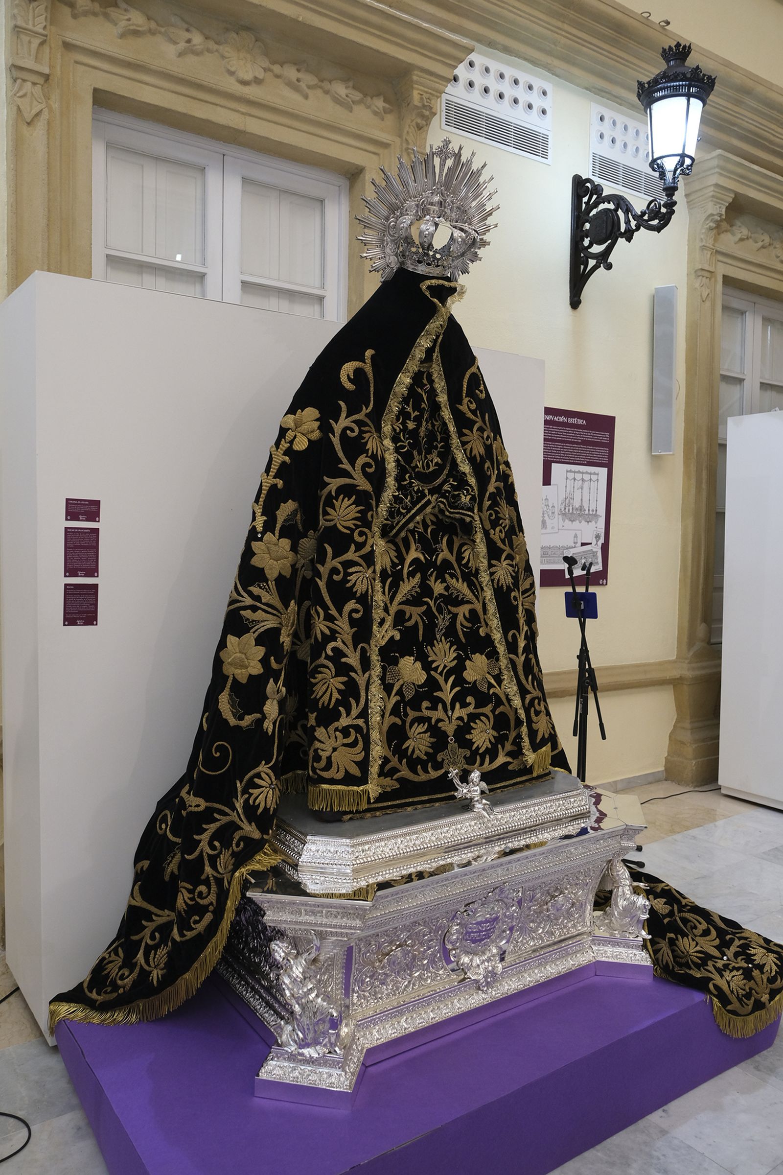 Imágenes exposición Cofradía del Silencio. Diputación de Almería