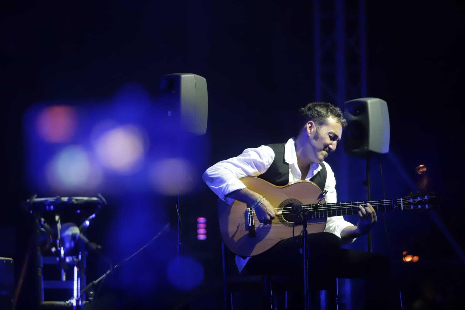 José Manuel León sobre el escenario