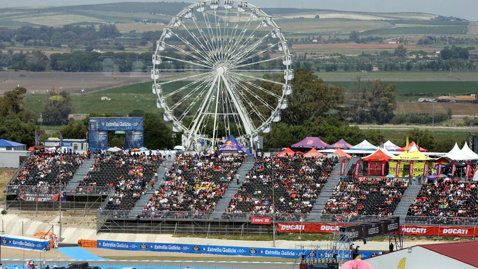 Búscate en el sábado del Gran Premio de España 2025 en el Circuito de Jerez - Ángel Nieto