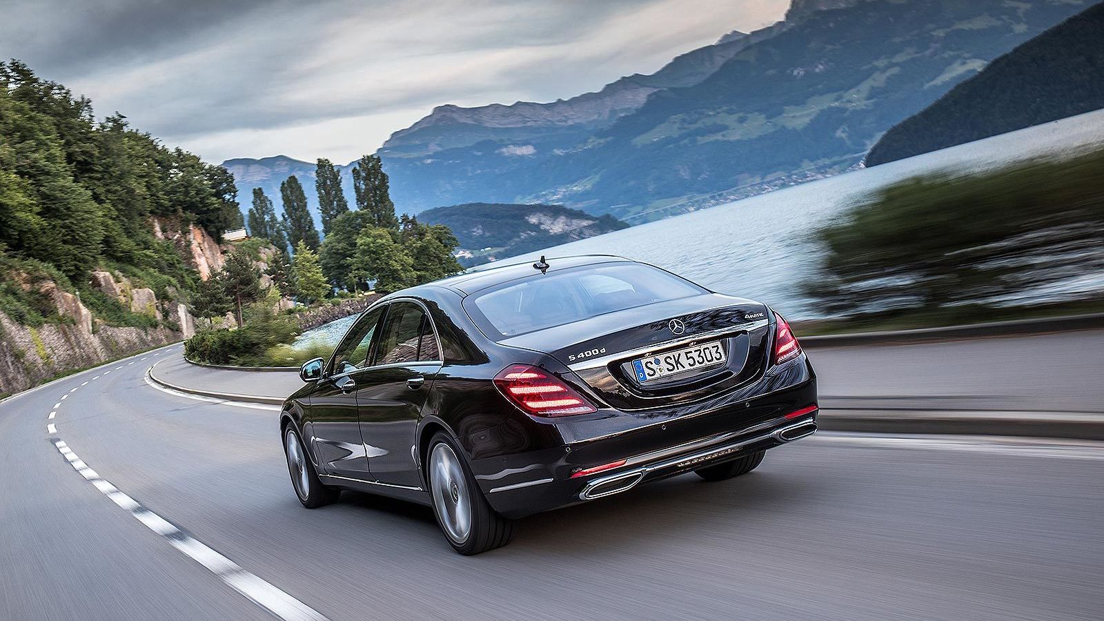 El Clase S tiene un comportamiento sobresaliente a pesar de sus más de 5 metros.