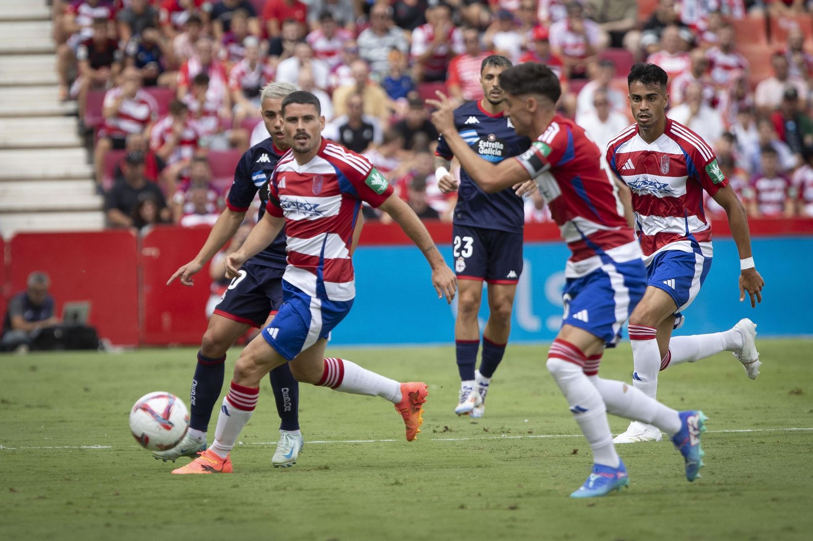 Las mejores imágenes del empate entre Granada y Deportivo