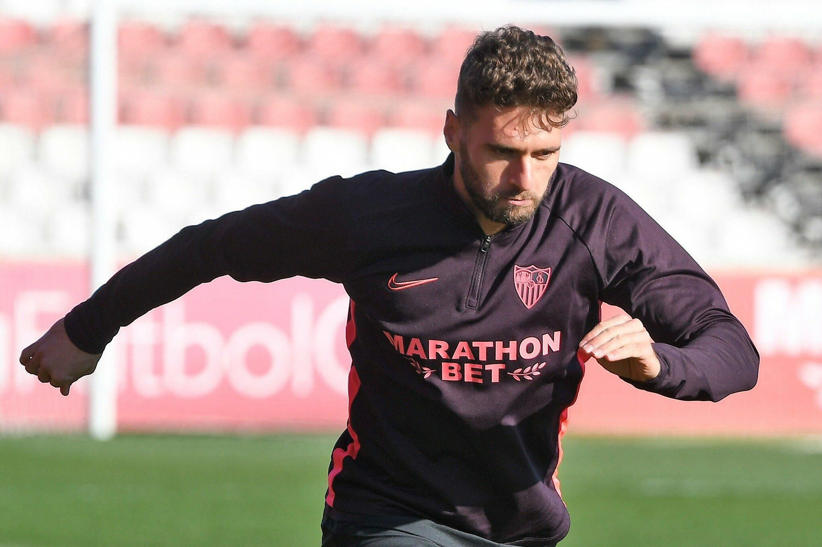 Sergi Gómez, ejercitándose en la ciudad deportiva.