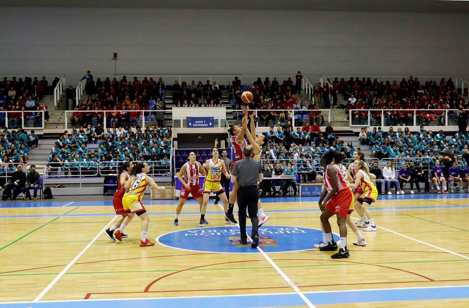 El Moisés Ruiz contó con una asistencia de 1.100 espectadores