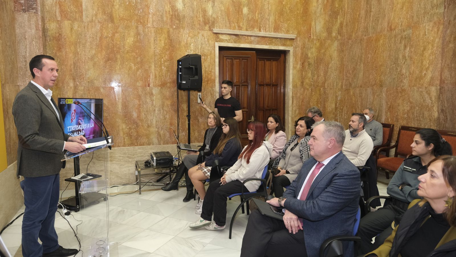 El subdelegado José María Martín ha presentado el concurso.