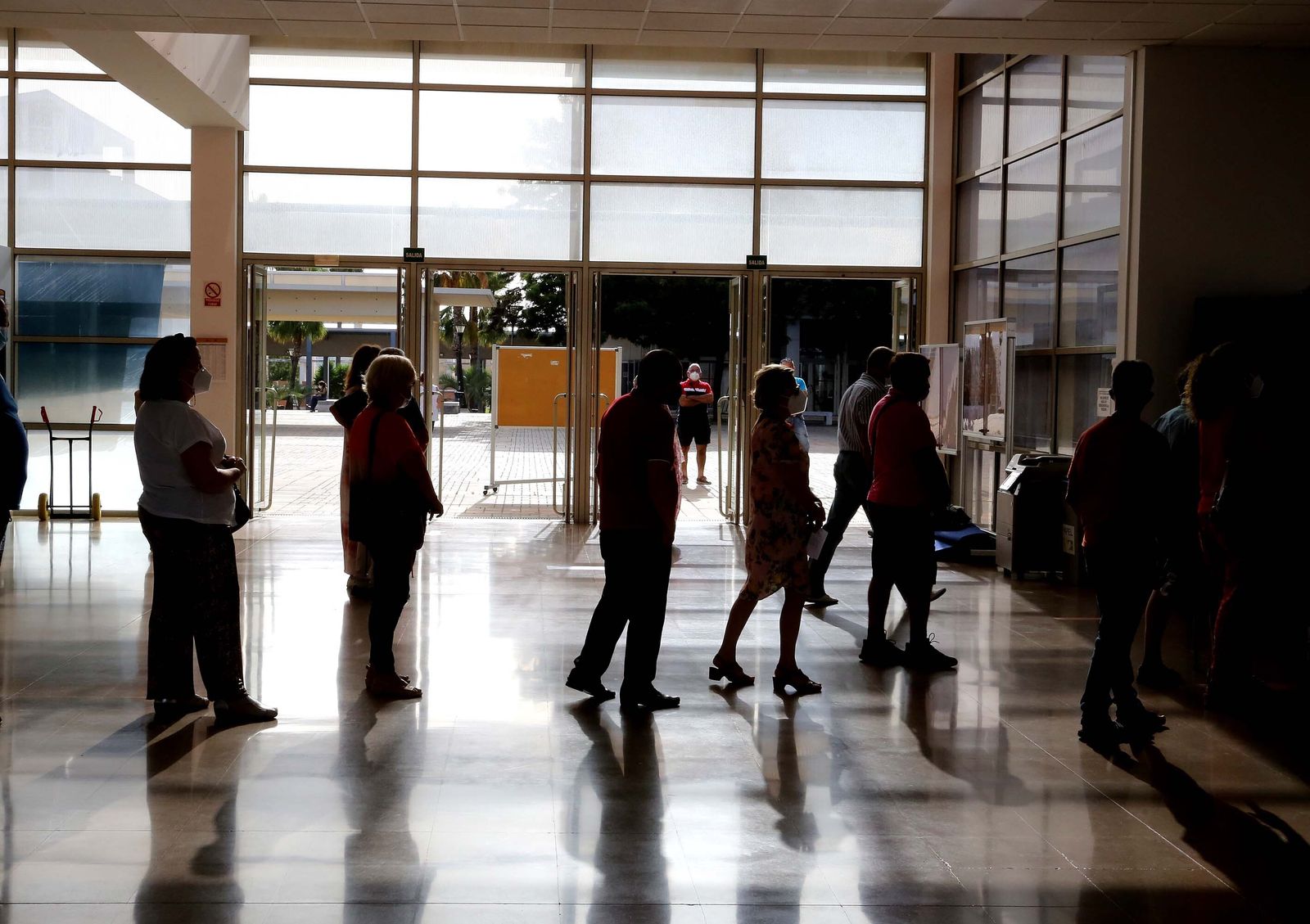 Vacunación masiva en el campus de la UCA en Jerez