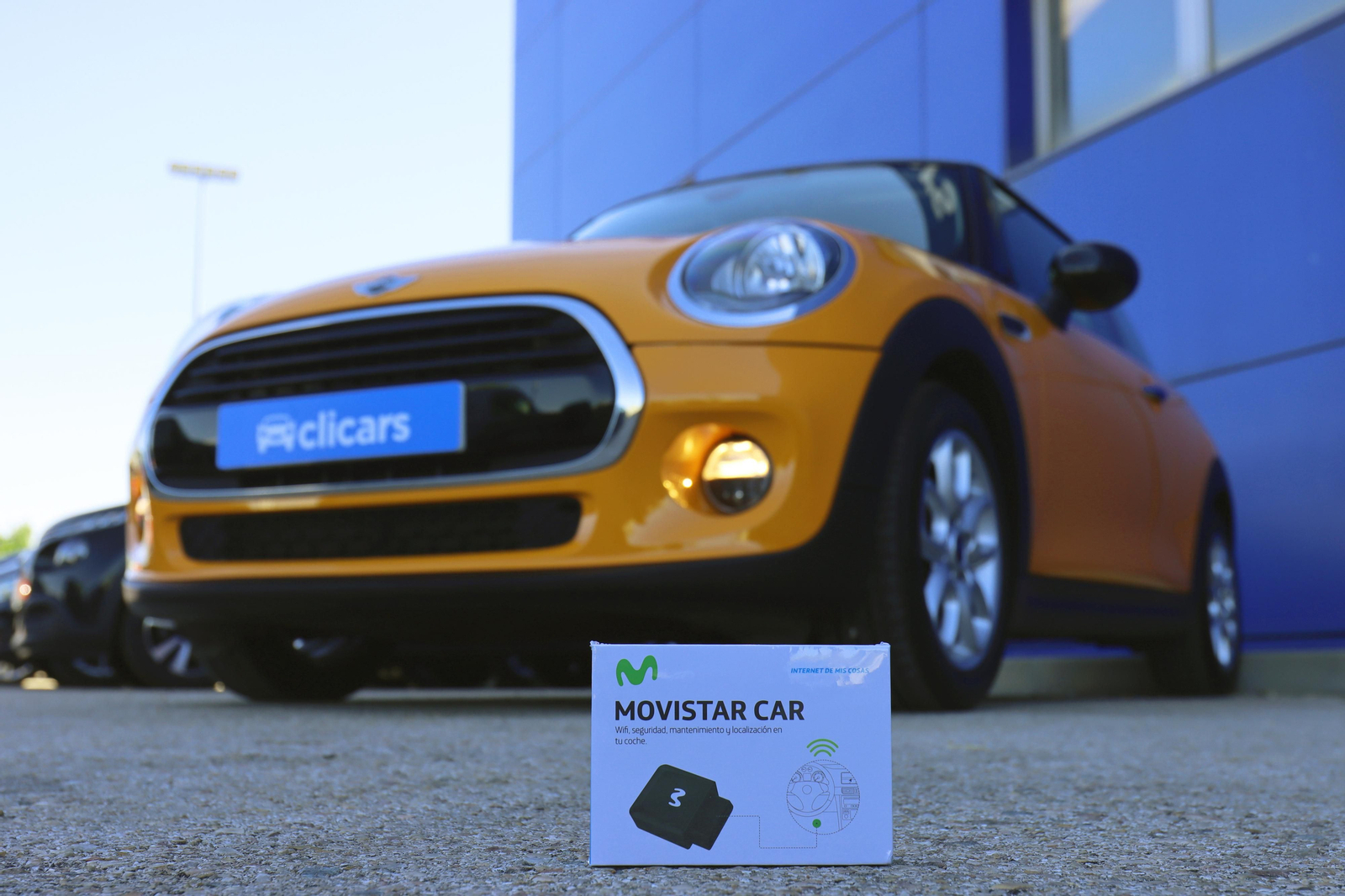 Clicars ofrecerá a sus clientes el servicio Movistar Car.