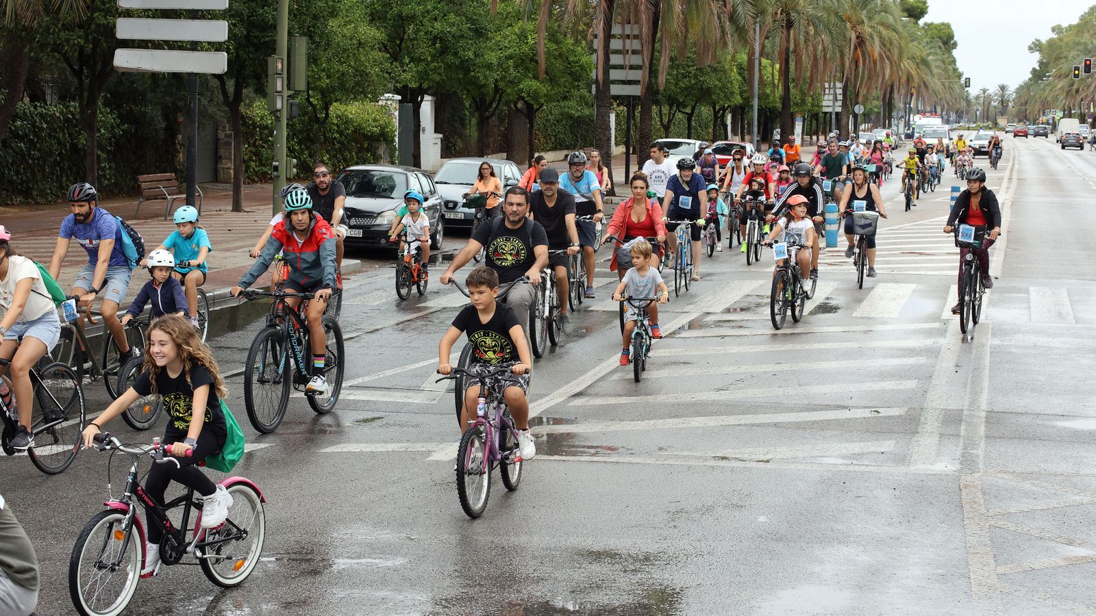 Búscate en la ruta ciclista por Jerez de 'bici amistad'