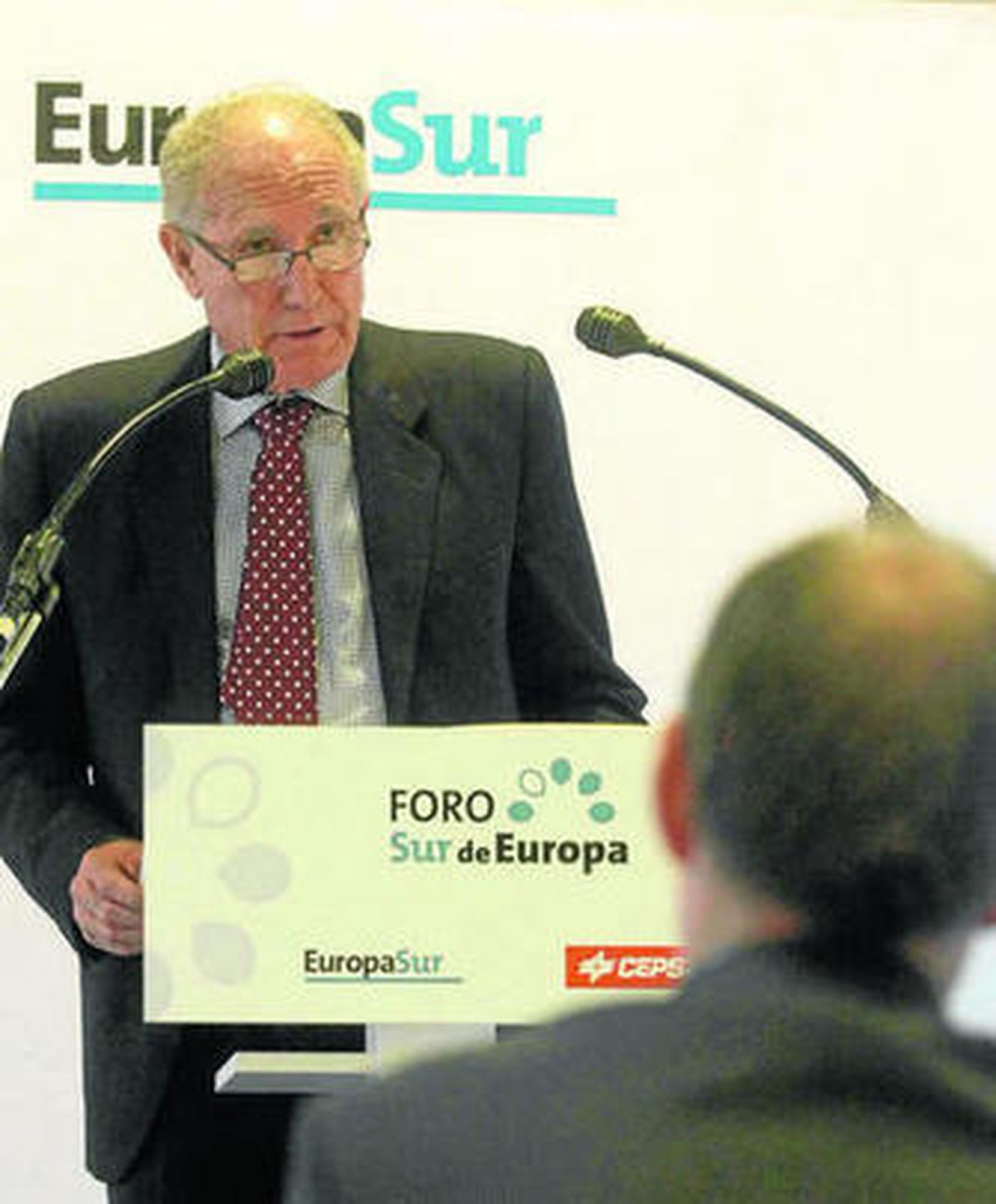 Rafael España durante la presentación del consejero.