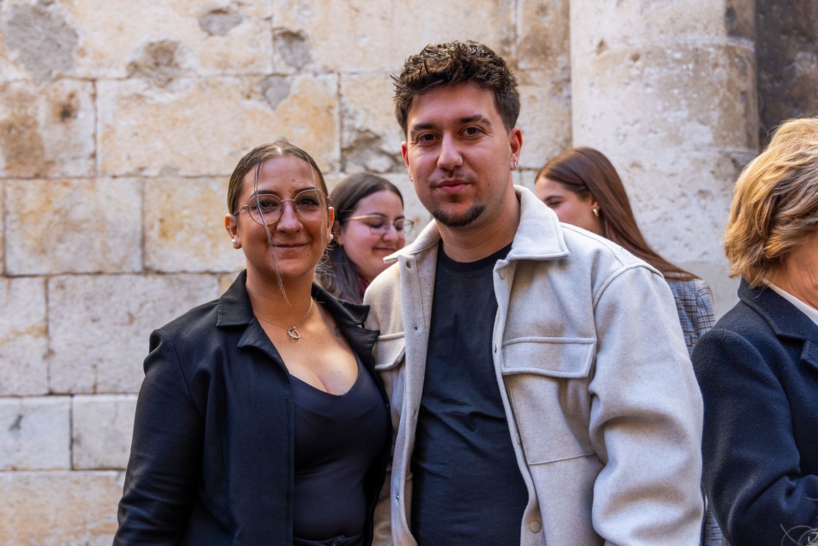 La tarde del Jueves Santo llena de cruces y capirotes el centro