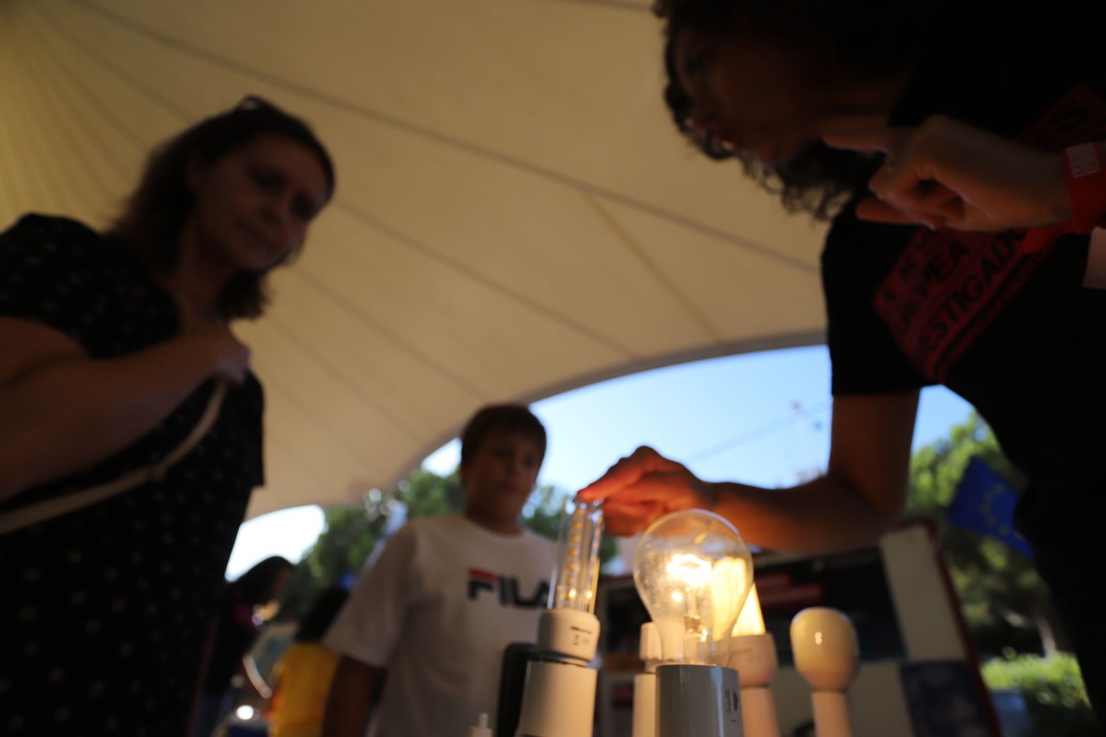 Imágenes de la inauguración de la Noche Europea de los Investigadores