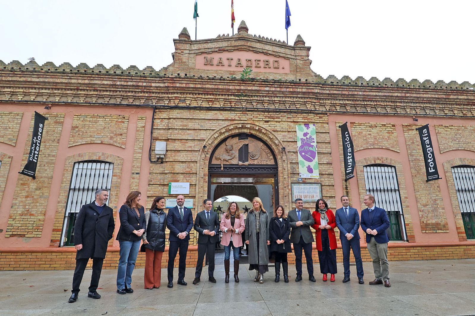 Fotografías de la colocación de la primera piedra de las obras de ampliación y reforma de la Escuela de Arte y Superior de Diseño León Ortega de Huelva