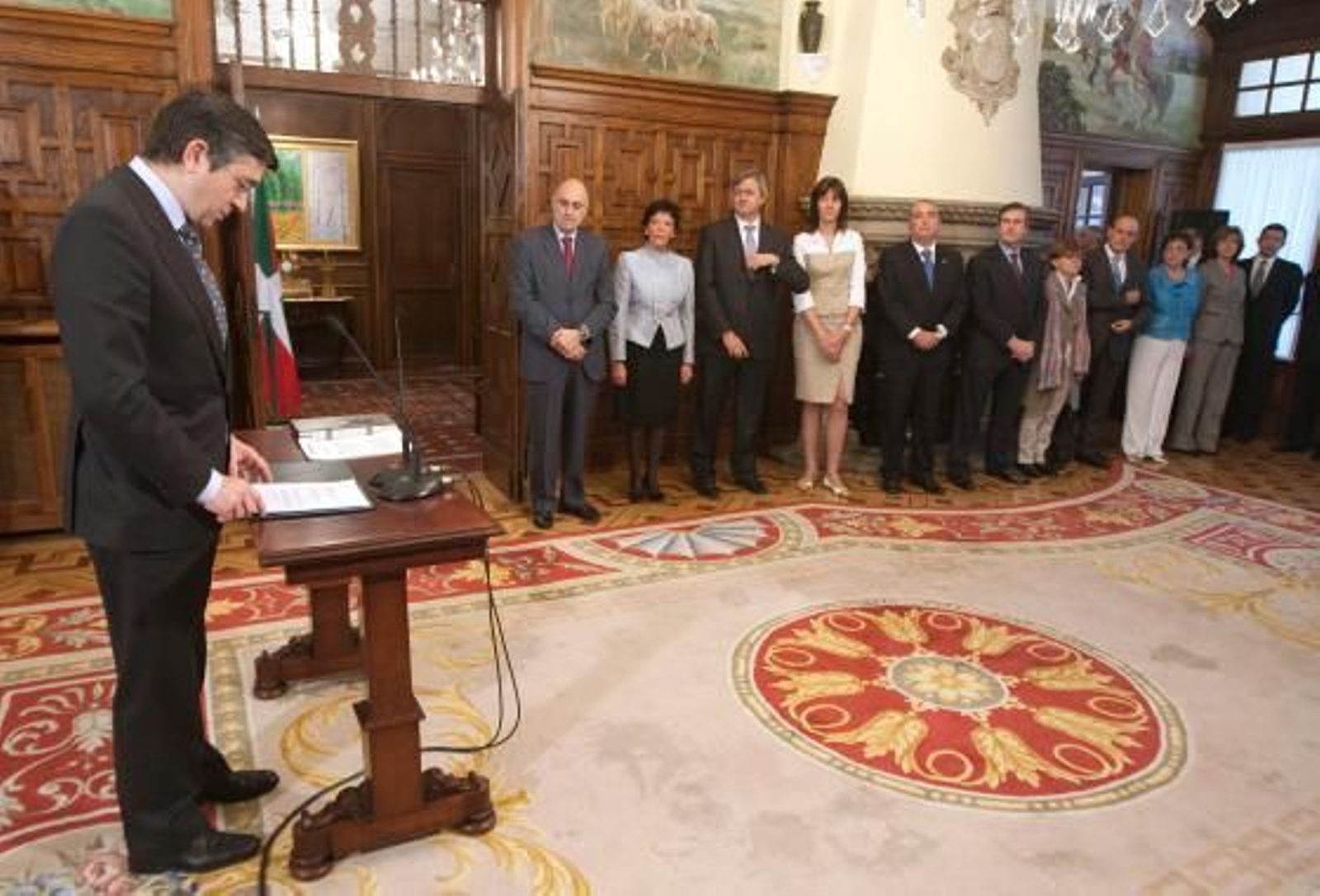 Los consejeros del Gobierno vasco toman posesión de sus cargos