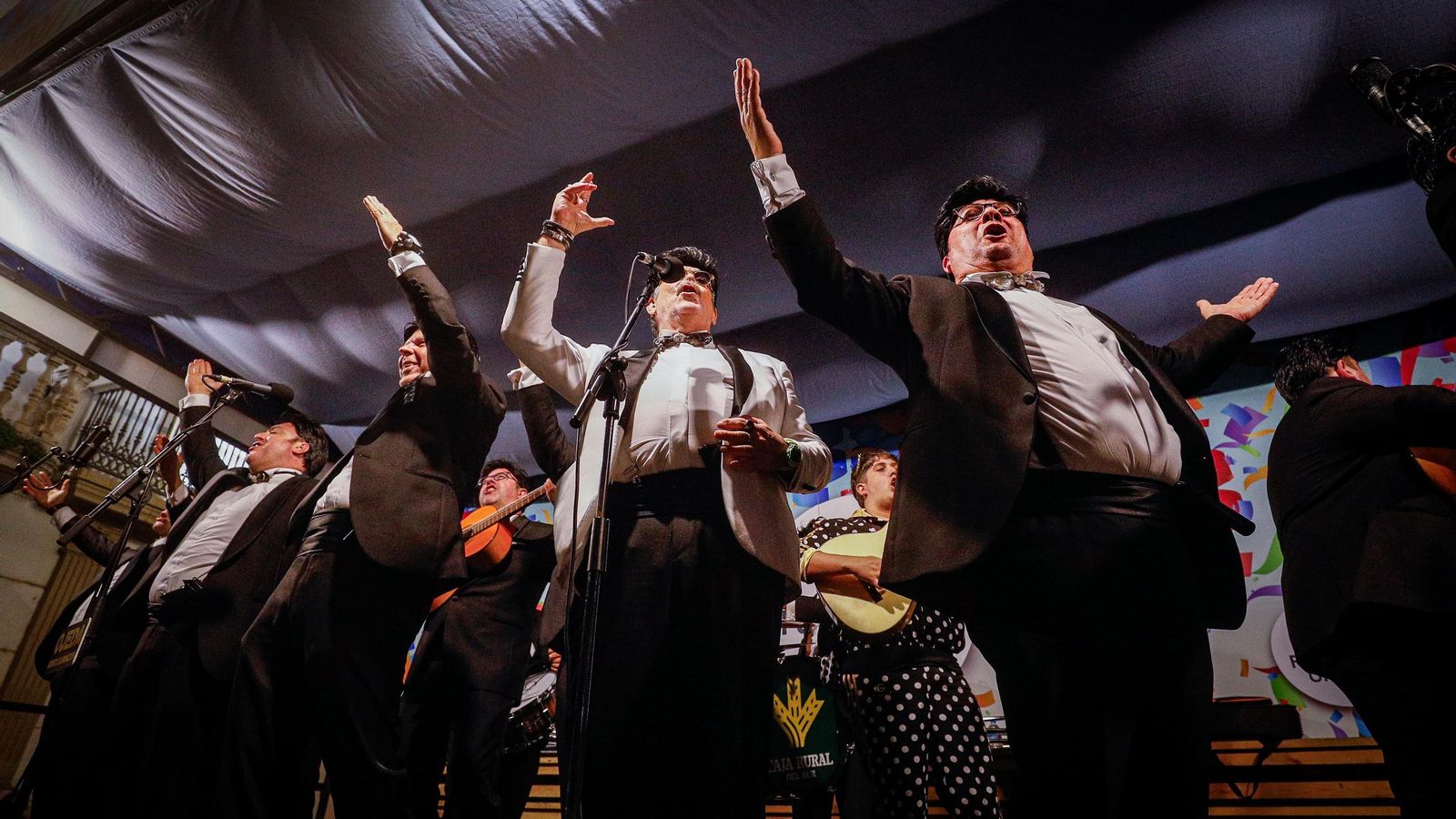 Las mejores imágenes del Lunes del Carnaval de Cádiz 2025