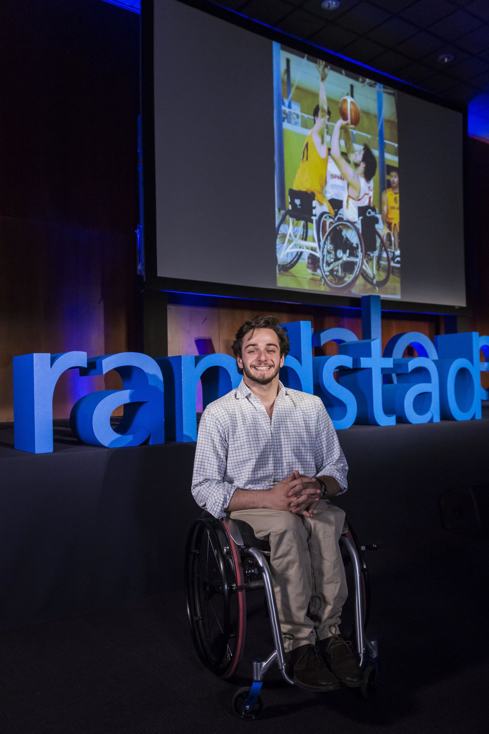 El deportista paralímpico Daniel Stix. / MANU DE LEÓN